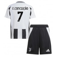 Camiseta Juventus Francisco Conceicao #7 Primera Equipación Replica 2024-25 para niños mangas cortas (+ Pantalones cortos)